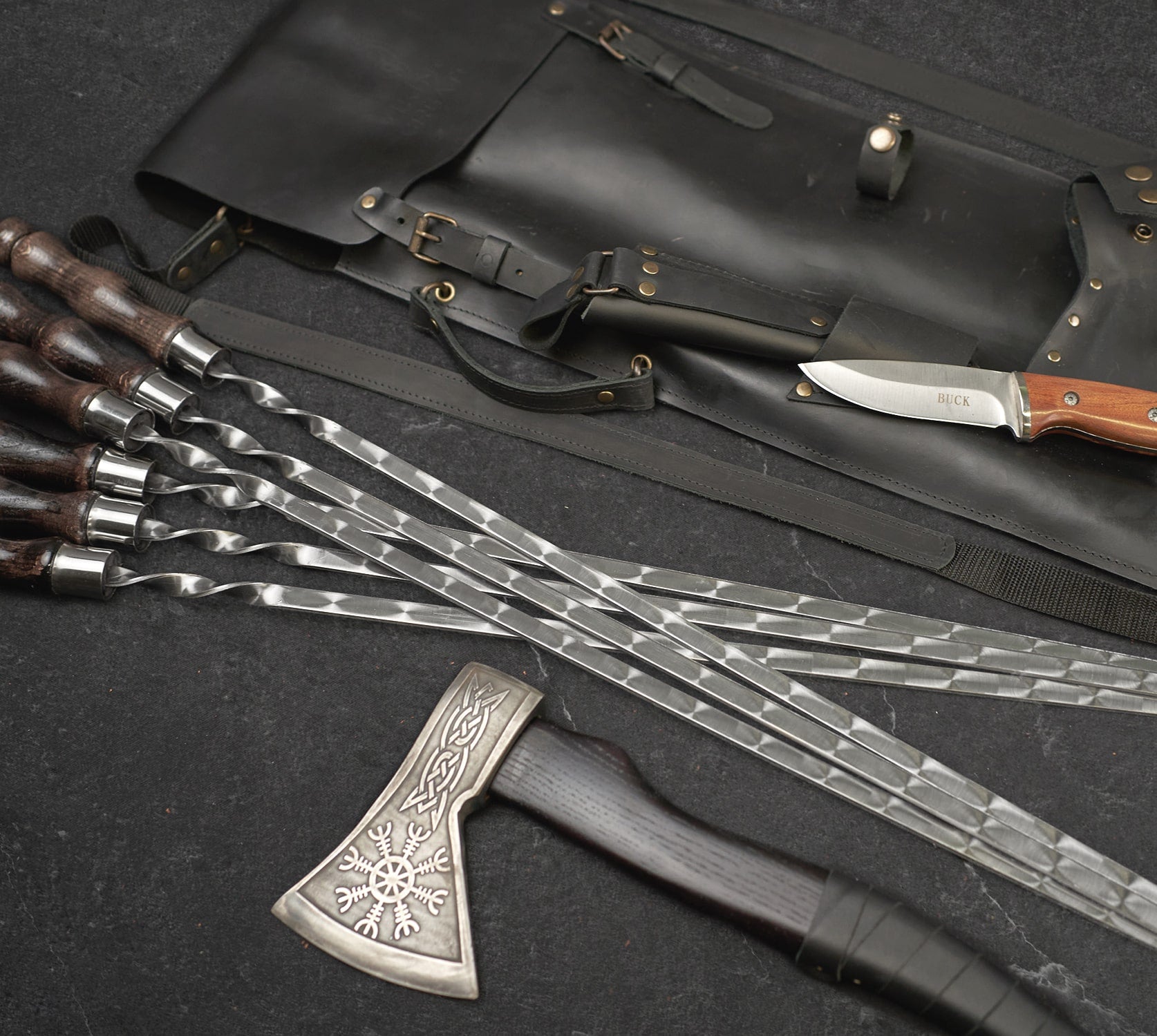 "Chieftain" Camping Accessories BBQ Skewers Set in a Leather Case, 9 items