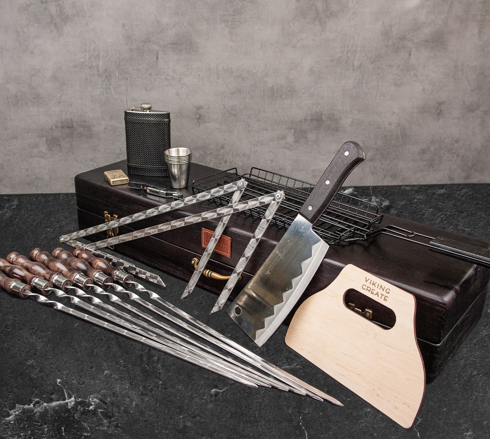 "Leopard" Grilled Kabobs BBQ Skewers Set in a Wooden Case, 19 items