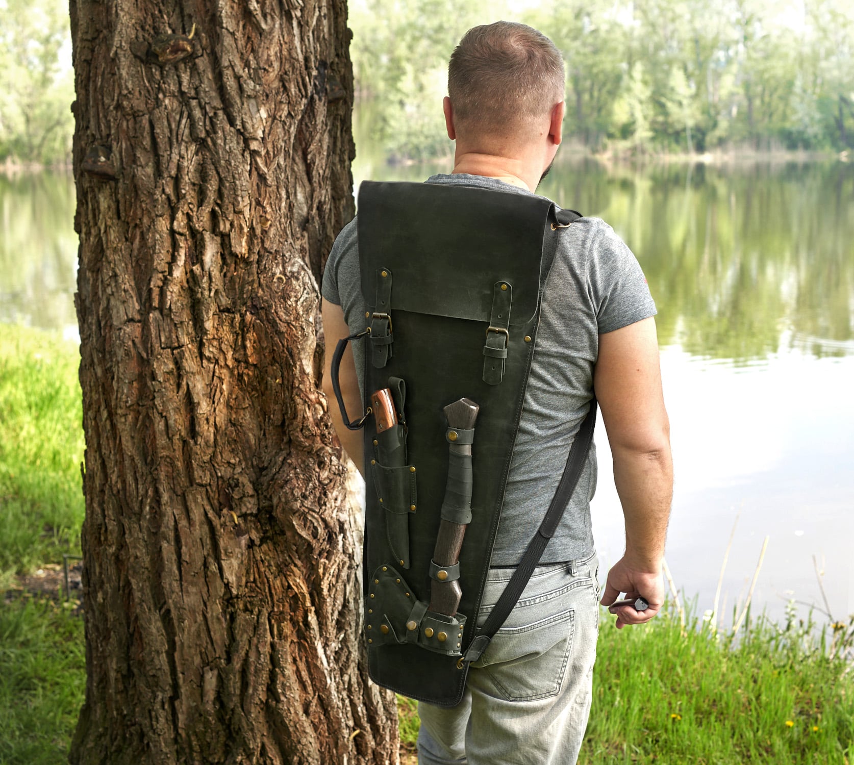 "Chieftain" Camping Accessories BBQ Skewers Set in a Leather Case, 9 items