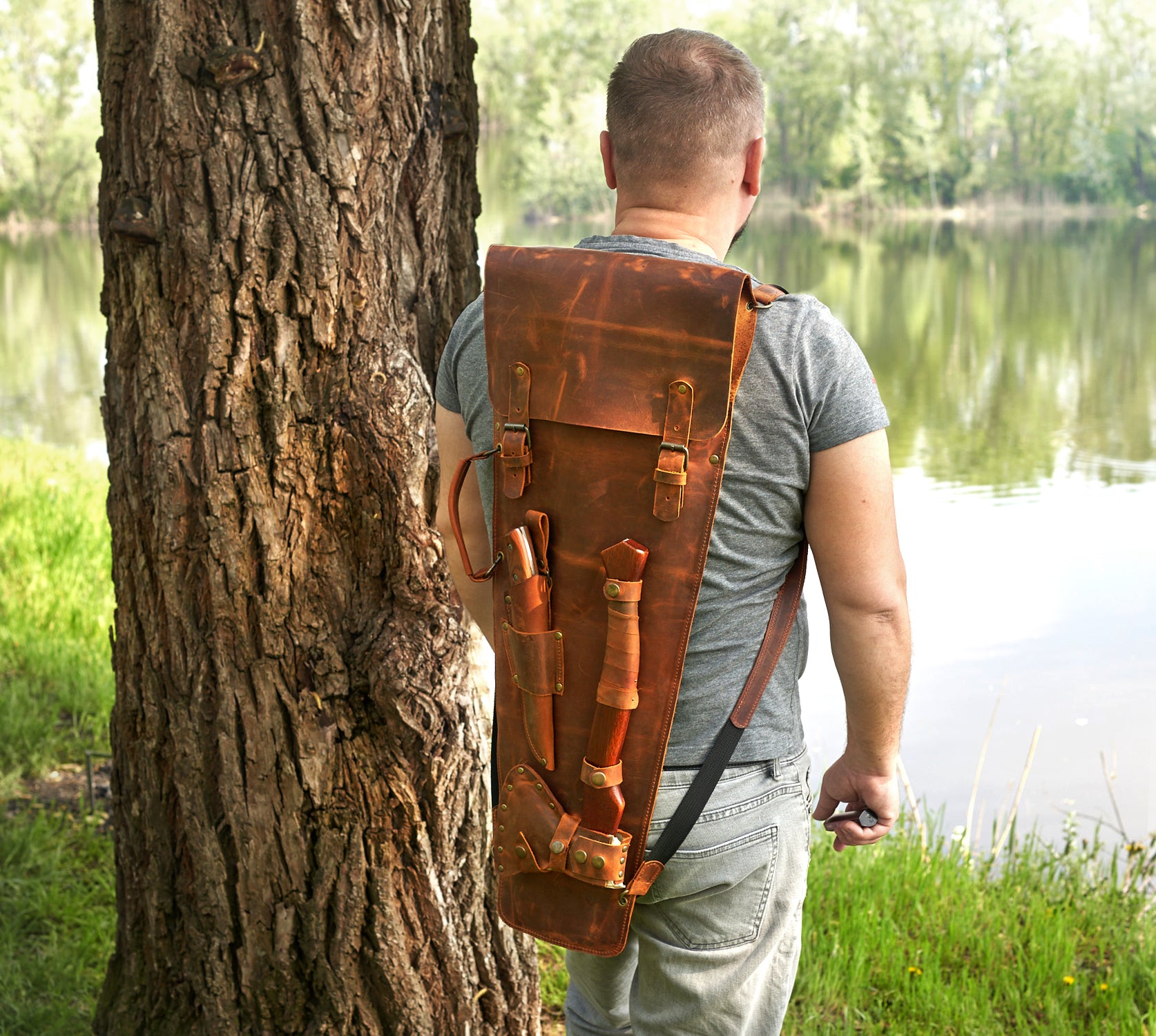"Chieftain" Camping Accessories BBQ Skewers Set in a Leather Case, 9 items