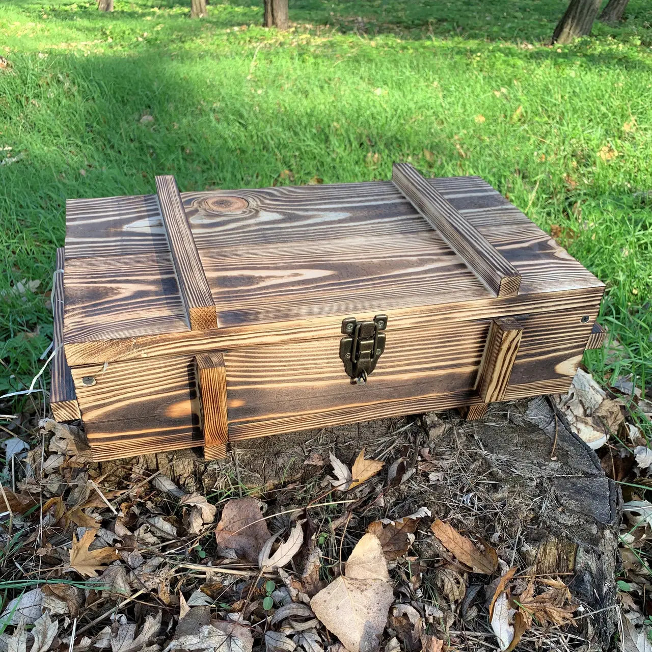 "Warrior" Kamp Ekipmanları Hediye Seti Ahşap Kutuda Balta Aletleri, 3 adet