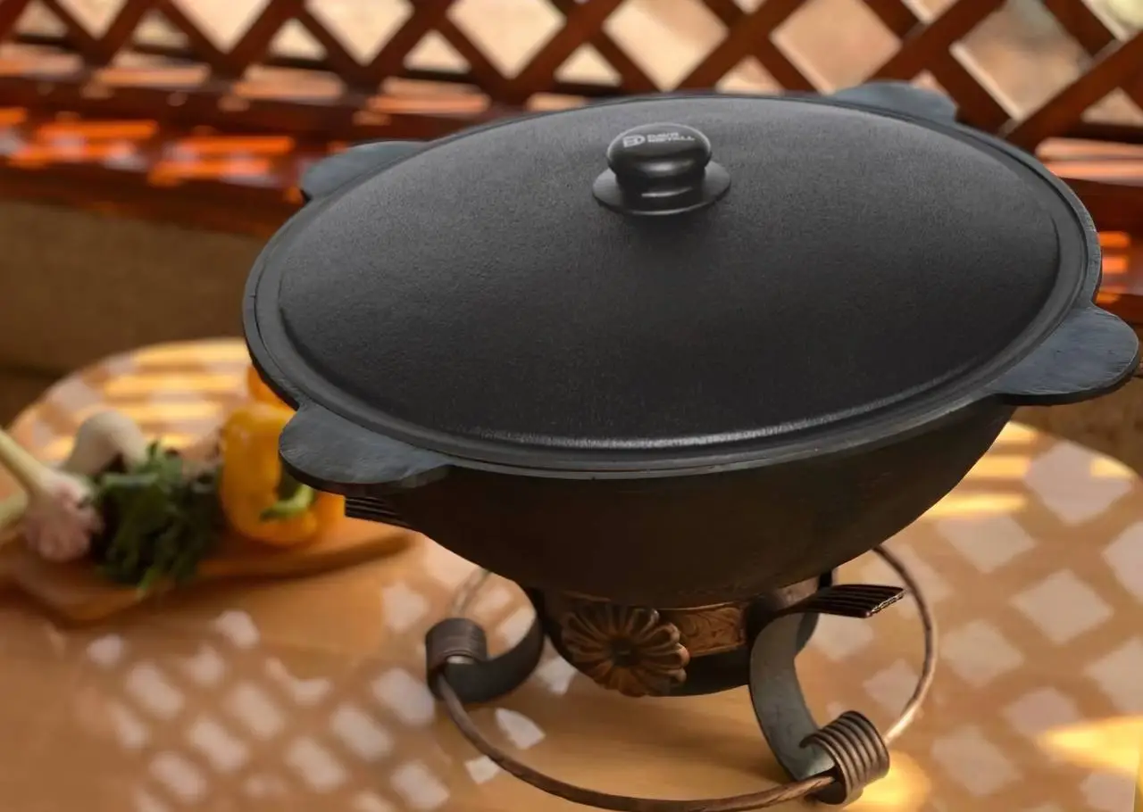 Dutch Oven Pot with Lid 16 L (16.9 Quarts) - Cast Iron Dutch Oven - Uzbek Kazan Cast Iron - Cast Iron Cookware Set – Premium Camping Cookware
